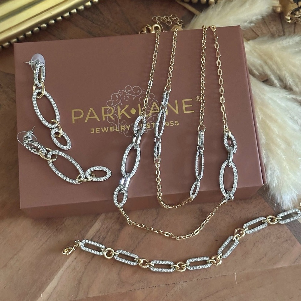 Park Lane ARTIC JANUARY SPARKLE BOX- Silver and Gold set of 3